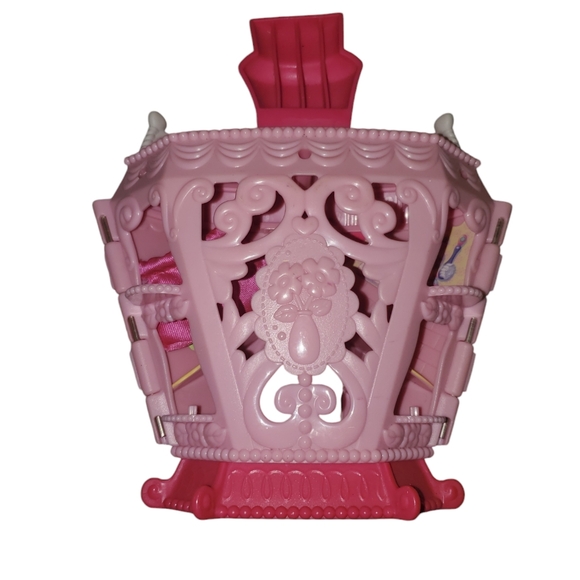 2008 My Little Pony La-ti-Da hair & spa building - Picture 2 of 4